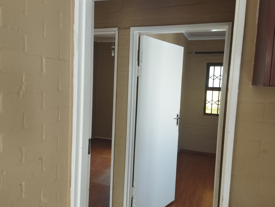10 Bedroom Property for Sale in Oakdene Western Cape